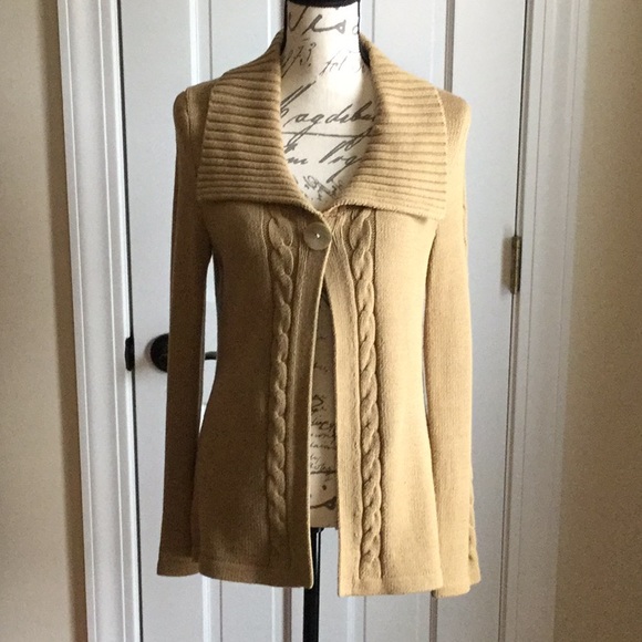 Kim Rogers Sweaters - Nice Collared One Button Cardigan